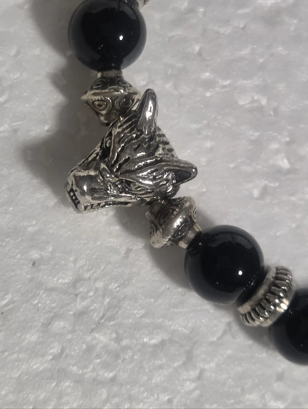 Handcrafted Black Beaded Wolf Head Stretch Bracelet